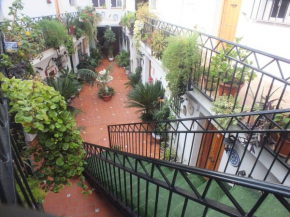 Гостиница Hostal El Patio  Альхаурин-Де-Ла-Торре